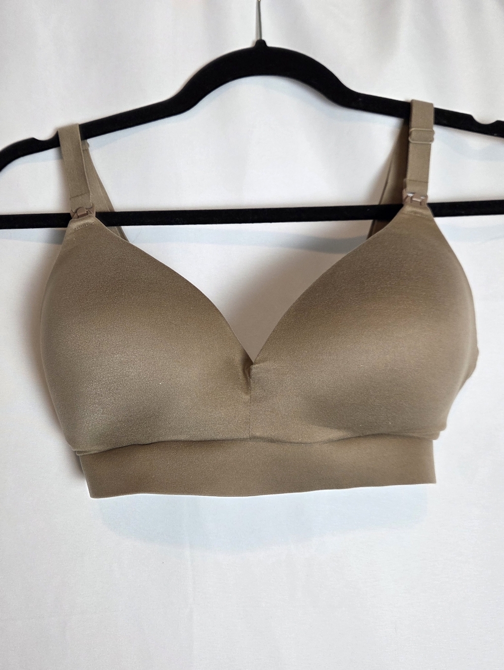 Kindred Bravely Minimalist Hands-Free Nursing & Pumping Bra Latte